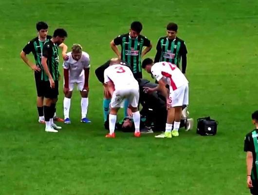 Maçın Son Dakikalarında Fenalaşan Futbolcu Kalp Krizi Geçirdi
