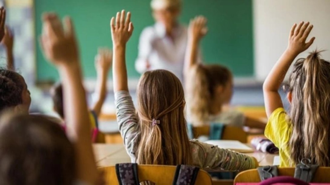 MEB Duyuru Yapmadan Dolandırıcılar Harekete Geçti: OYSS Üzerinden Tuzak Kuruluyor