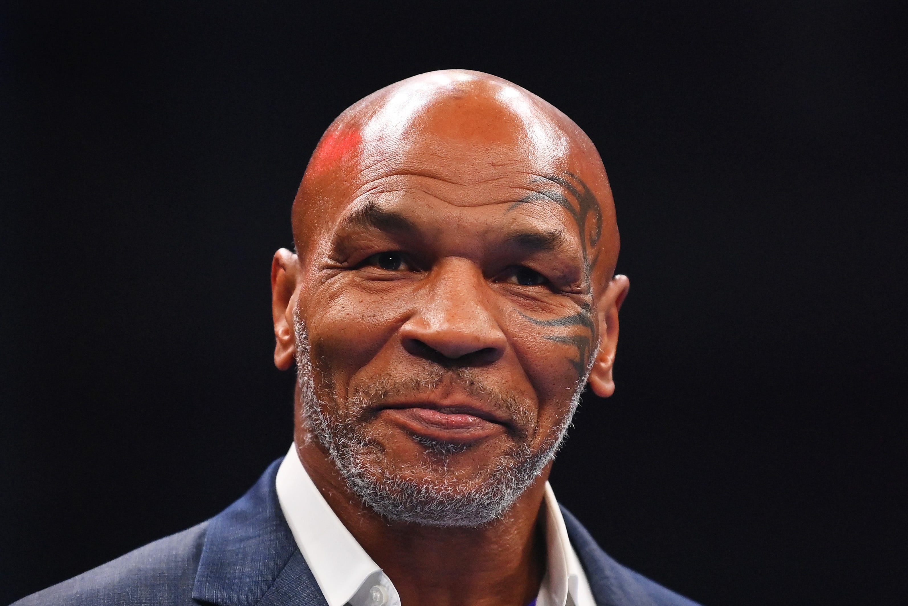 Tuzlu Kahve Dizisine Mike Tyson Konuk Oluyor